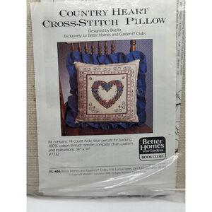 Better Homes & Gardens COUNTRY HEART CROSS STITCH PILLOW #7732 SEALED 1988 VTG